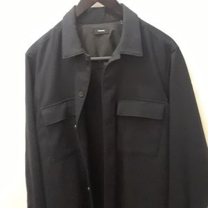 NEW Theory wool shirt jacket with buttons.